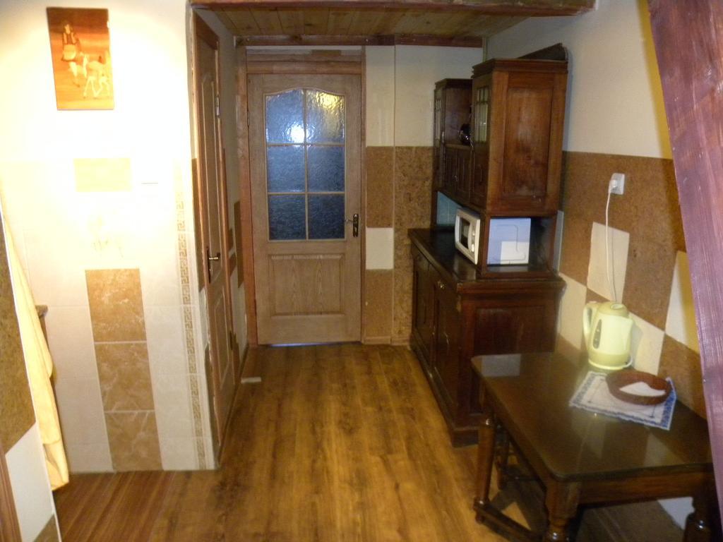 Kozatski Apartments Lviv Eksteriør billede